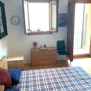 https://apartment-next-to-ramblas.topbarcelonahotels.com